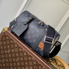 LV Speedy Bags